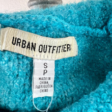 Load image into Gallery viewer, Urban Outfitters Turquoise Cropped Pullover Sweater Size Small Petite
