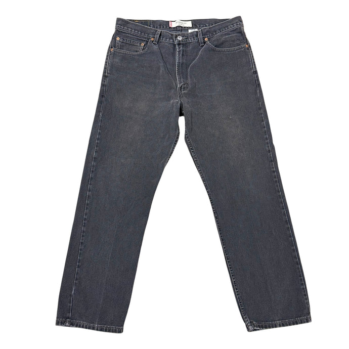 Early 2000s Levi's 505 Regular Fit Jeans 34