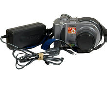Load image into Gallery viewer, VTG 2000s Sony Mavica Digital Video Camera with Charger
