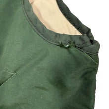 Load image into Gallery viewer, VTG 80s Orvis Quilted Green Vest Made in USA Size Medium
