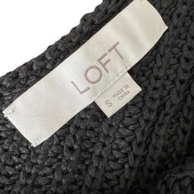 Load image into Gallery viewer, Black V-Neck Knit Tank Top Size Small 
