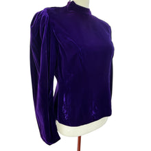 Load image into Gallery viewer, Vintage 50s Purple Velvet Long Sleeve Top Size 36 
