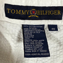 Load image into Gallery viewer, Tommy Hilfiger White Seersucker Pleat Front Shorts 100% Cotton Size 38
