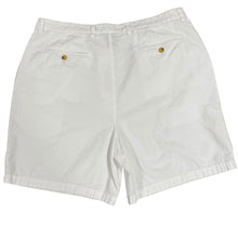 Load image into Gallery viewer, Tommy Hilfiger White Seersucker Pleat Front Shorts 100% Cotton Size 38
