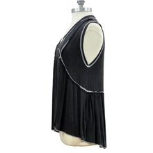 Load image into Gallery viewer, POL Relaxed Fit Patchwork Tank Top Size Small
