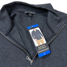 Load image into Gallery viewer, Banana Republic Waffle Quarter Zip Pullover Size Large NWT
