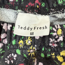 Load image into Gallery viewer, Teddy Fresh Floral Print Shorts Unisex Medium Waist 28
