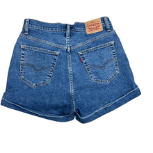Load image into Gallery viewer, Levi High Waist Denim Roll Up Shorts Size 29
