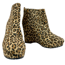 Load image into Gallery viewer, BCBG Leopard Print Wedge Booties Size 10
