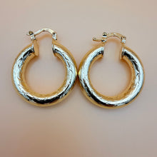 Load image into Gallery viewer, 80s Gold Tone Diamond Cut Thick Tube Hoop Earrings Chevron Etched
