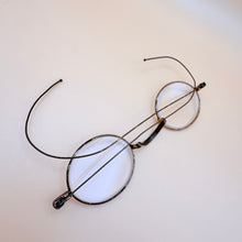 Load image into Gallery viewer, Antique Early 1900s Wire Rim Spectacles Cable Temples Eyeglasses
