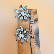 Load image into Gallery viewer, 1950s  Eisenberg Ice Rhinestone Flower Clip On Earrings
