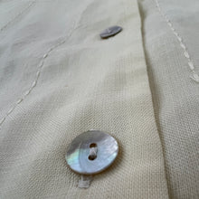 Load image into Gallery viewer, Vintage 100% Linen Embroidered Button Up Short Sleeve Shirt Size M
