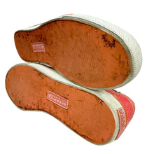 Load image into Gallery viewer, Sperry Sequin Boat Shoes Size 8.5
