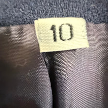 Load image into Gallery viewer, Vintage USA Navy Wool Blazer with Velvet Lapels Size Medium
