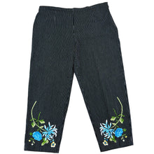 Load image into Gallery viewer, VTG Embroidered Flat Front Pant Size 16
