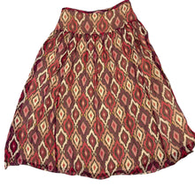 Load image into Gallery viewer, VTG 100% Silk Maxi Skirt Size Medium
