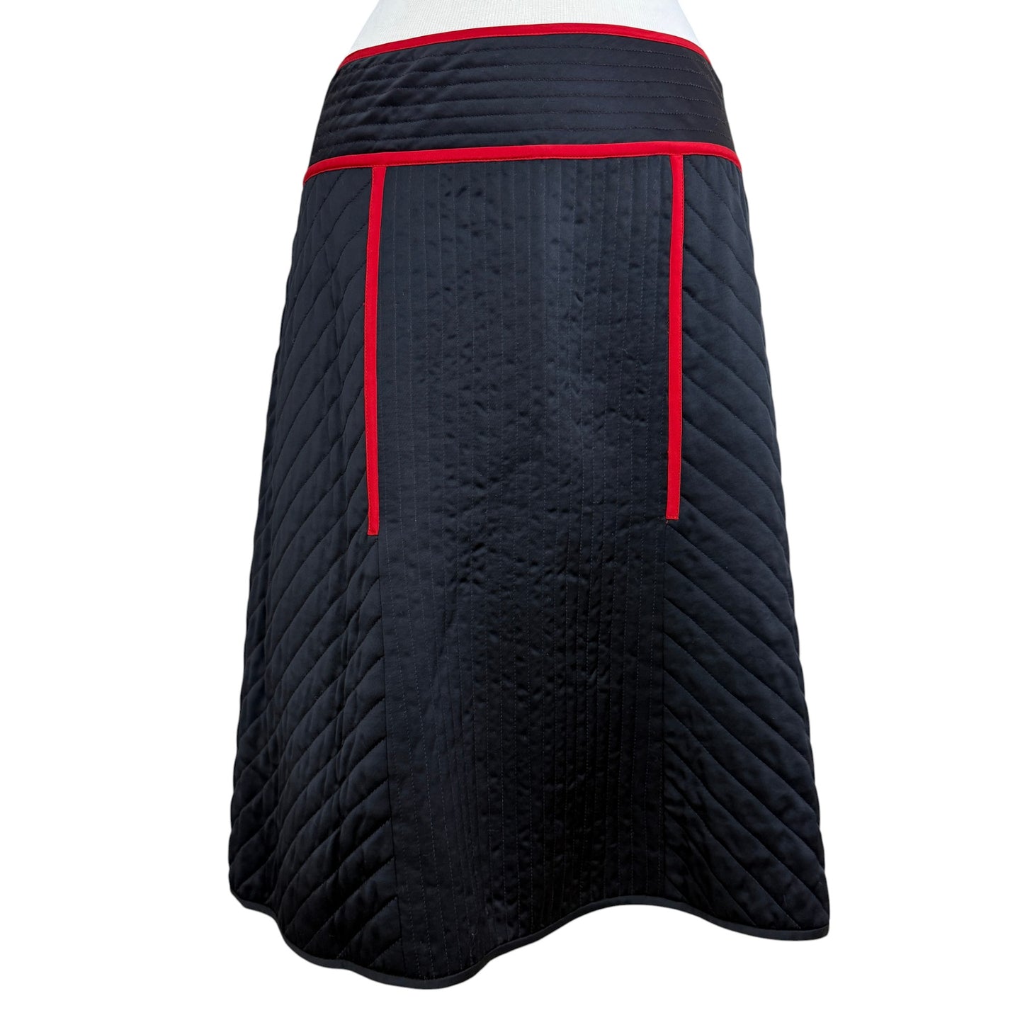 VTG Black & Red Silk A Line Skirt Size 6