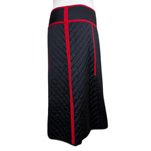 Load image into Gallery viewer, VTG Black &amp; Red Silk A Line Skirt Size 6

