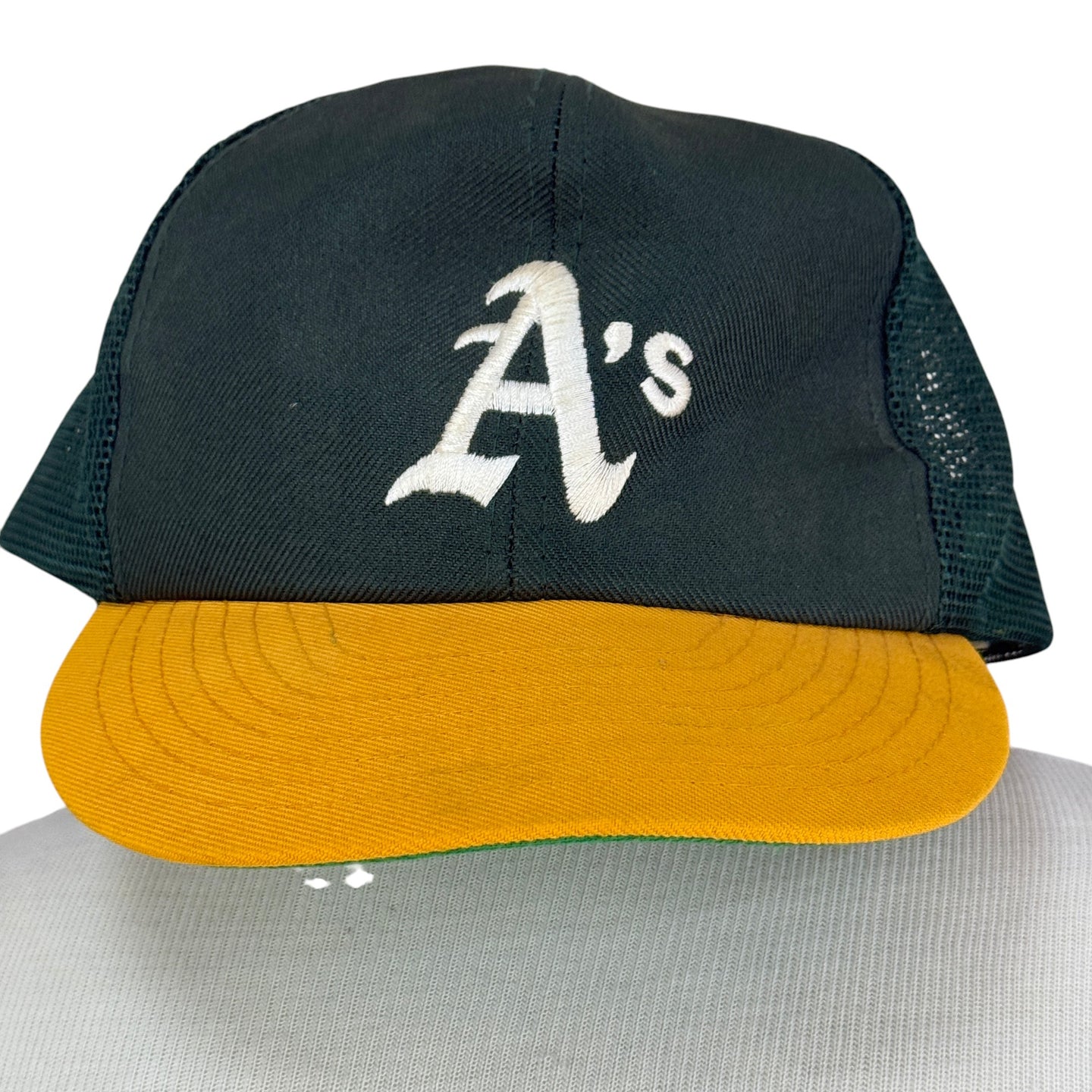 VTG 80s Oakland A's Mesh Trucker Snap Back Hat
