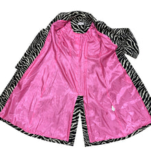 Load image into Gallery viewer, Three Sisters VTG Zebra Print Single Breasted Coat Size Small Made in USA

