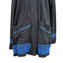 Load image into Gallery viewer, Vintage 90s Johnny Was JWLA Embroidered Tunic Sweater Size Medium
