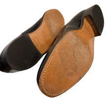 Load image into Gallery viewer, Johnston &amp; Murphy Handcrafted Black Leather Cap Toe Oxfords Size 10
