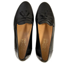 Load image into Gallery viewer, VTG 80s Salvatore Ferragamo Black Leather Tassel Loafers 10D
