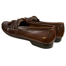 Load image into Gallery viewer, VTG 80s Johnston &amp; Murphy Brown Leather Tassel Loafers Size 10.5
