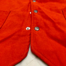 Load image into Gallery viewer, Vintage Gander Mountain Inc. Orange Vest Outdoormans Clothing Size Medium
