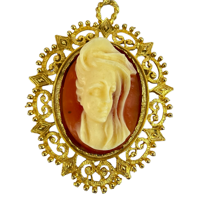 Vintage Raised Profile Cameo Pendant